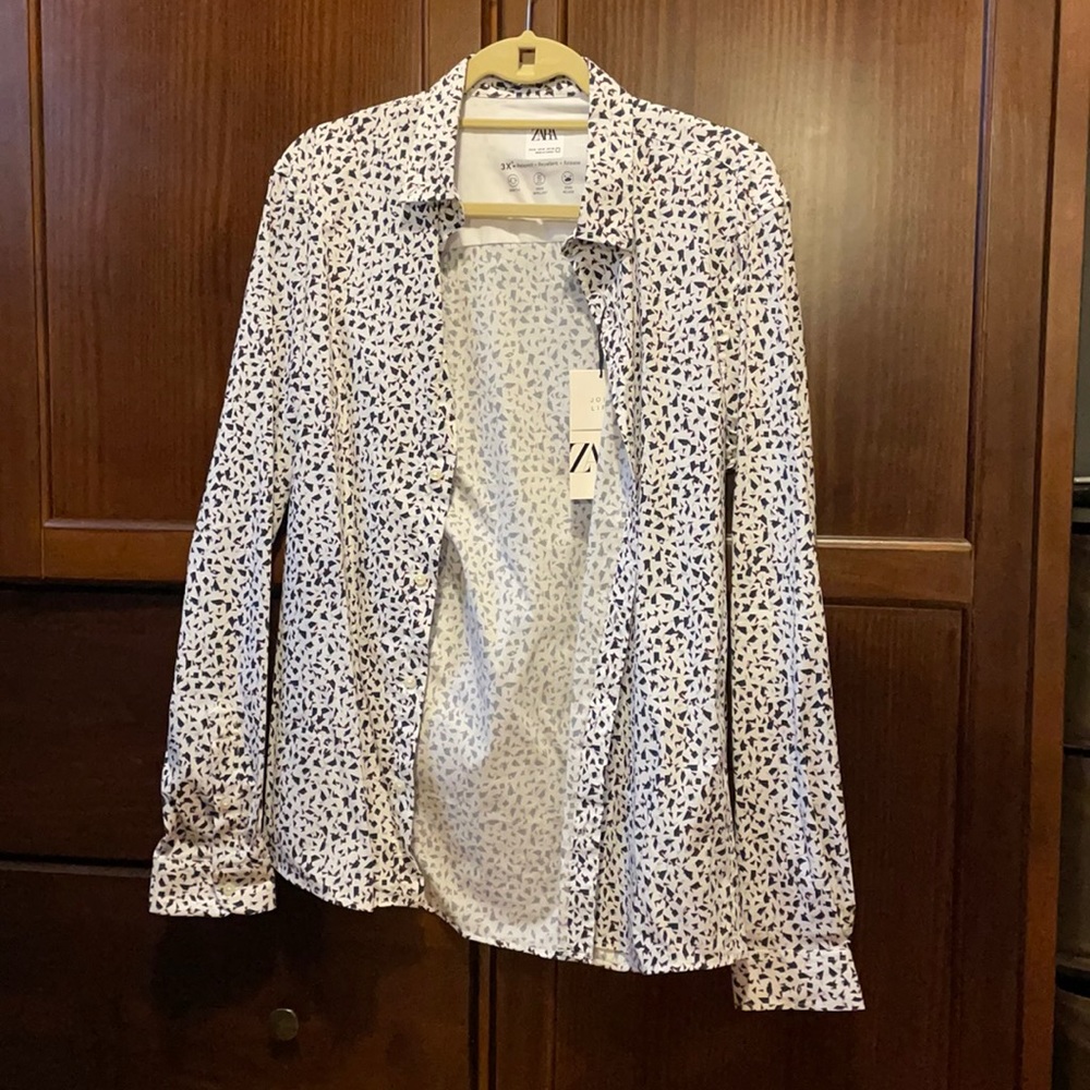 Zara button down new with tags on it!! never worn
